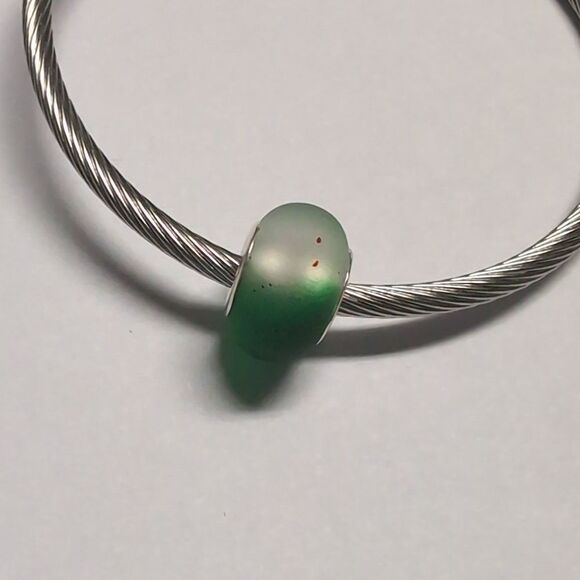 Frosted Two Tone Green and Clear Charm for Pandora Style Bracelet‎ - Picture 3 of 5